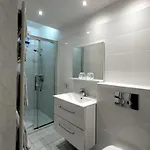 Le De La Guest house